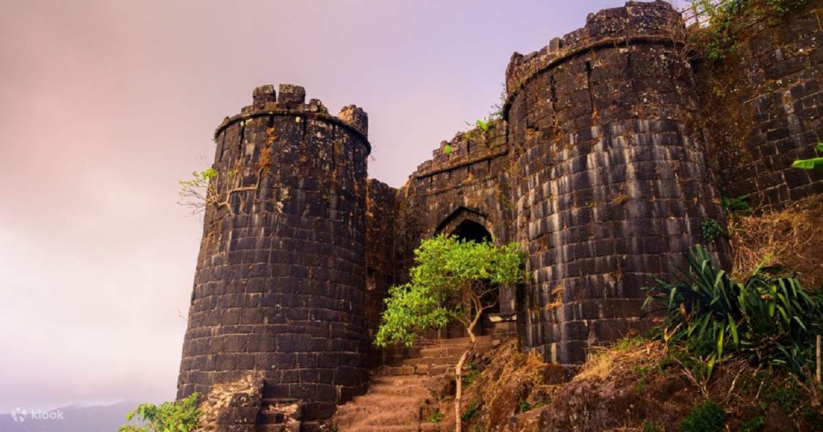 sinhagad-fort-half-day-guided-tour-from-pune-by-car-with-lunch-klook